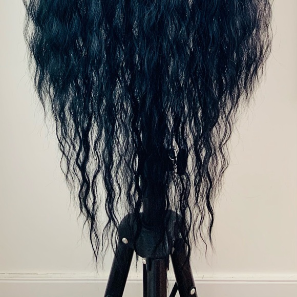 Gorgeous 36” Long Black Premium Fiber Lace Front Wig for Daily Wear or Events - Picture 14 of 14